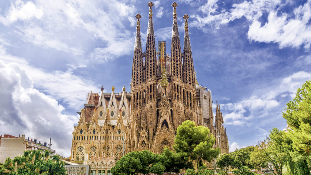 Here’s Why Architecture Lovers Must Explore Antonio Gaudí’s Creations ...